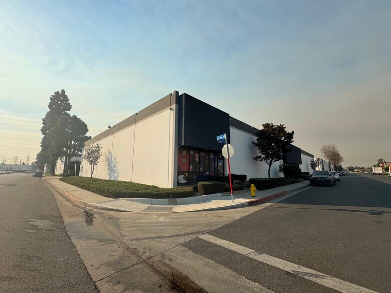 More Photos Of 7056-7110 Motz St, Paramount Warehouse For Lease