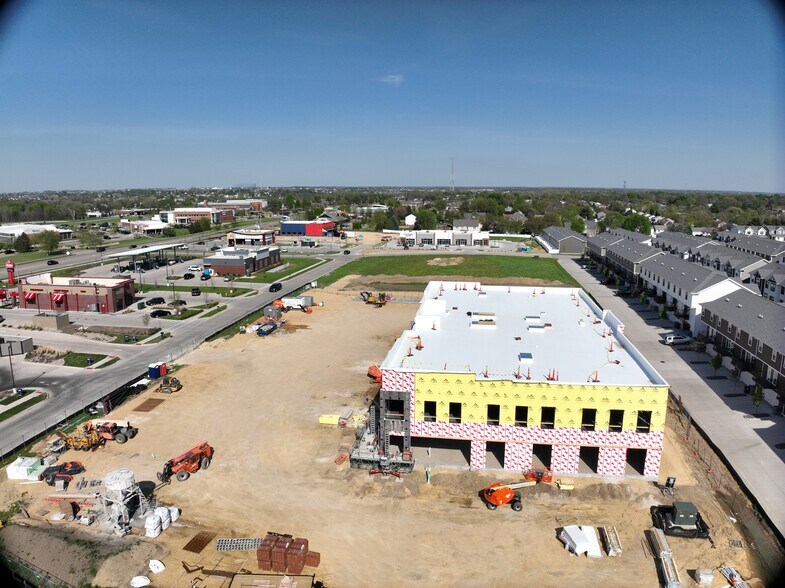 More Photos Of Birchwood South Lot 7, Davenport General Retail For Lease