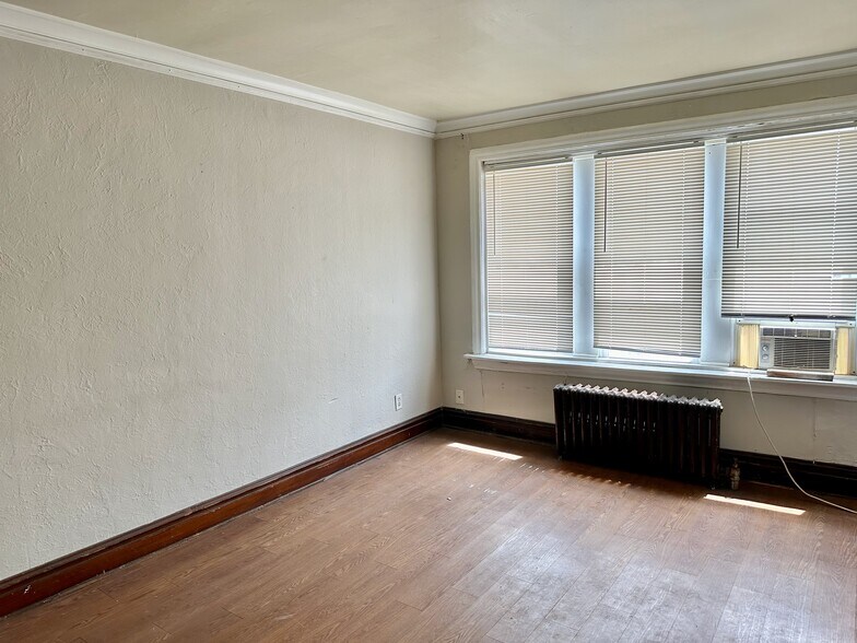 More Photos Of 5001 S Grand Blvd, Saint Louis Apartments For Sale
