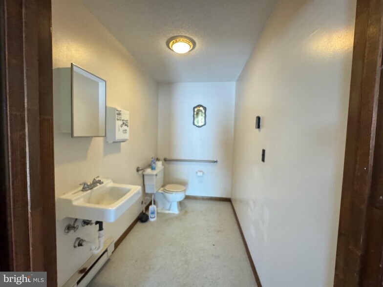 More Photos Of 260 School St, Romney Office For Lease