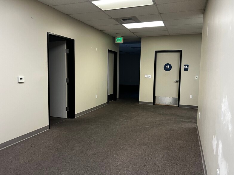 More Photos Of 1202 McGaw Ave, Irvine Warehouse For Lease