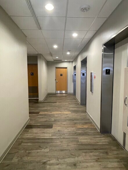 More Photos Of 1710 Underpass Way, Hagerstown Office Residential For Lease