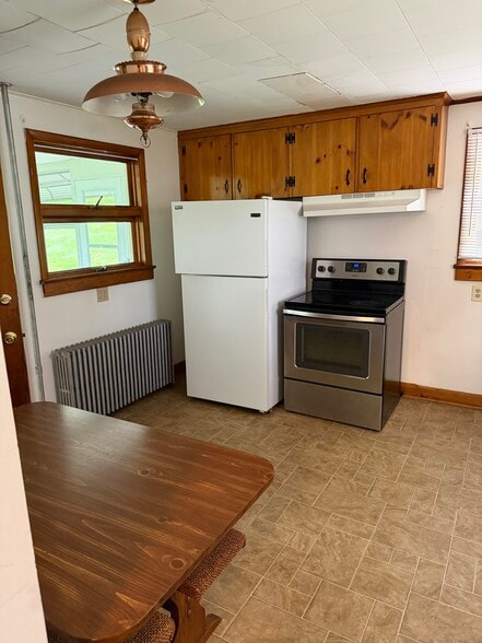 More Photos Of 50 Kirkendall Ave, Shavertown Flex For Sale