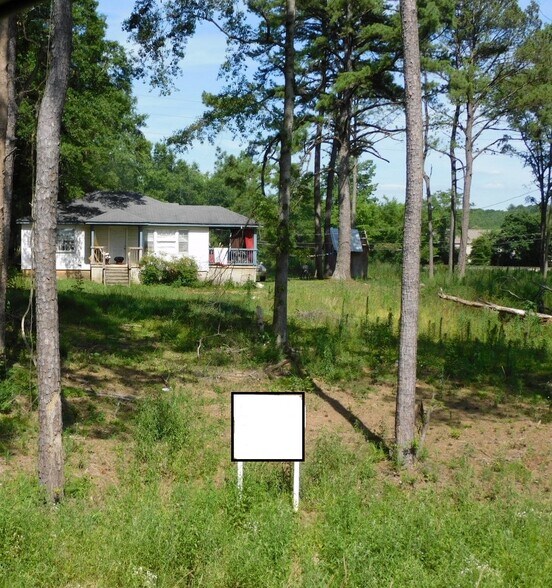 Primary Photo Of 00 US- 31, Calera Land For Sale