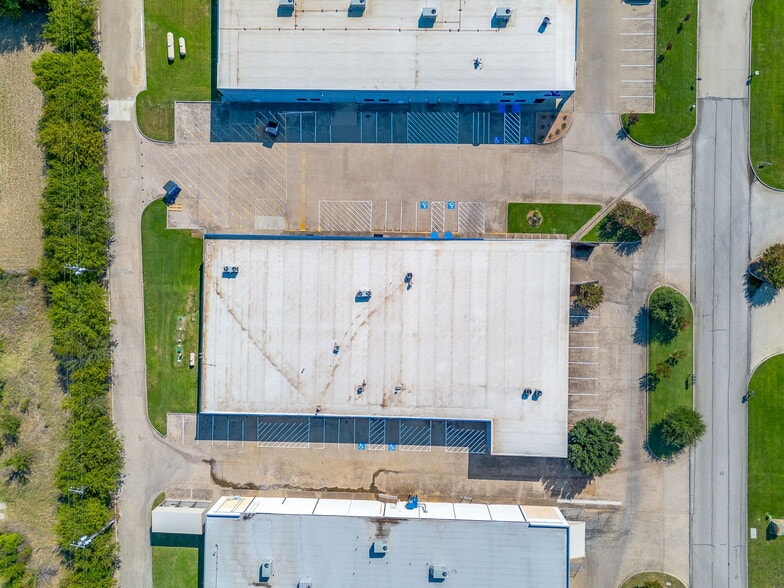 More Photos Of 6715 Corporation Pky, Fort Worth Unknown For Lease