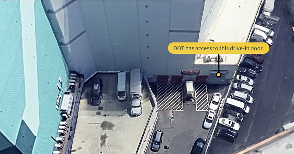 More Photos Of 3108 Northern Blvd, Long Island City Showroom For Sale