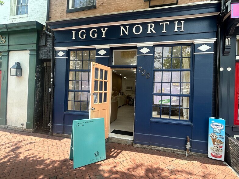 More Photos Of 728 S Broadway, Baltimore Storefront Retail Residential For Lease