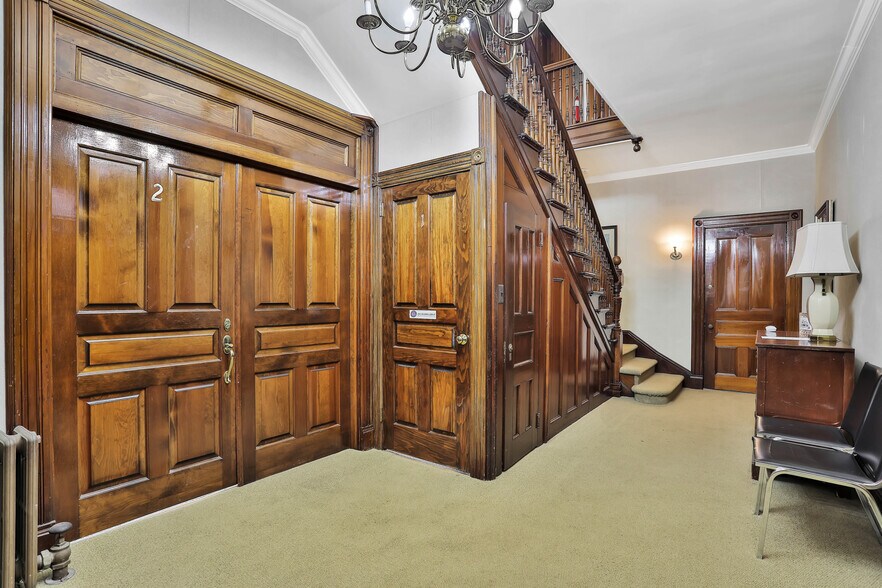 More Photos Of 227 Hamburg Tpke, Pompton Lakes Medical For Lease