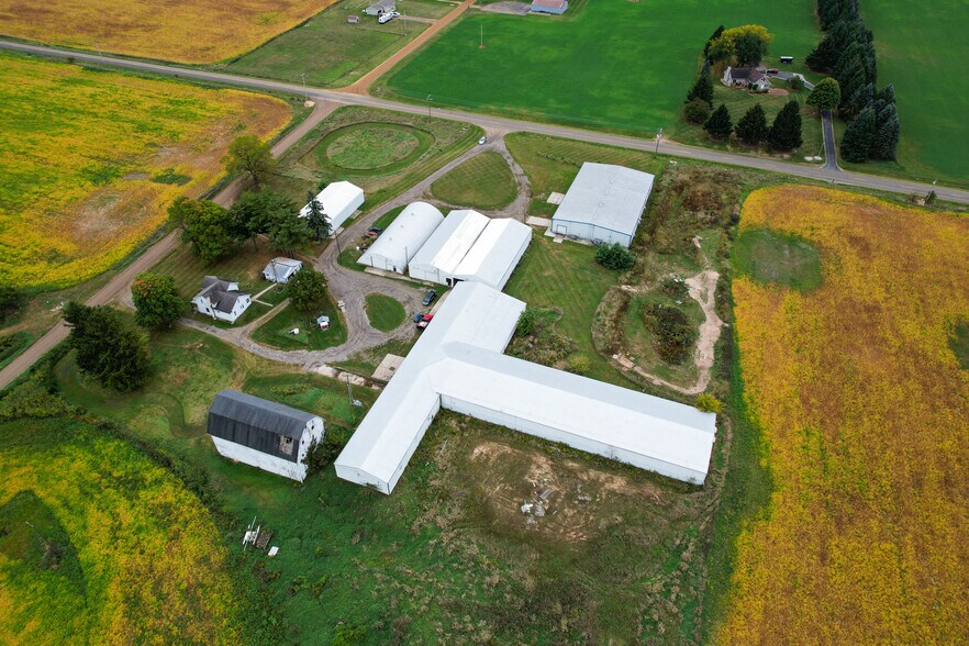 More Photos Of 6924 Peck Rd, Eaton Rapids Industrial For Sale