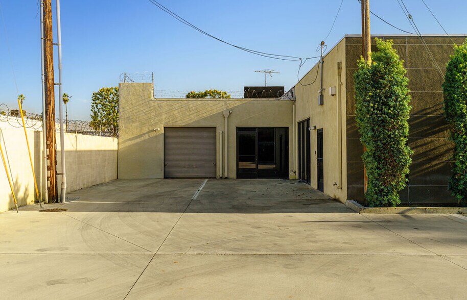More Photos Of 6346 Brockton Ave, Riverside Office Residential For Sale