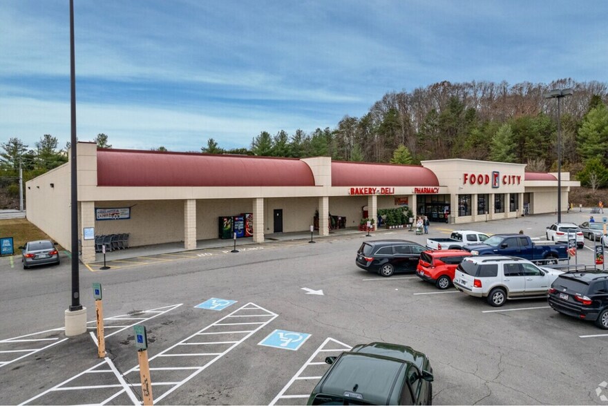 More Photos Of 7510 Asheville Hwy, Knoxville Land For Sale