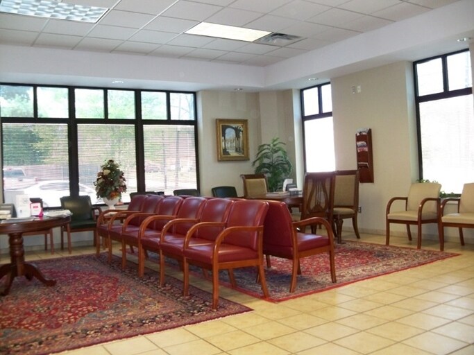 More Photos Of 1303 N Mound St, Nacogdoches Medical For Lease