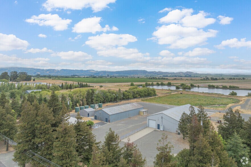 More Photos Of 24200 Arnold Dr, Sonoma Warehouse For Sale