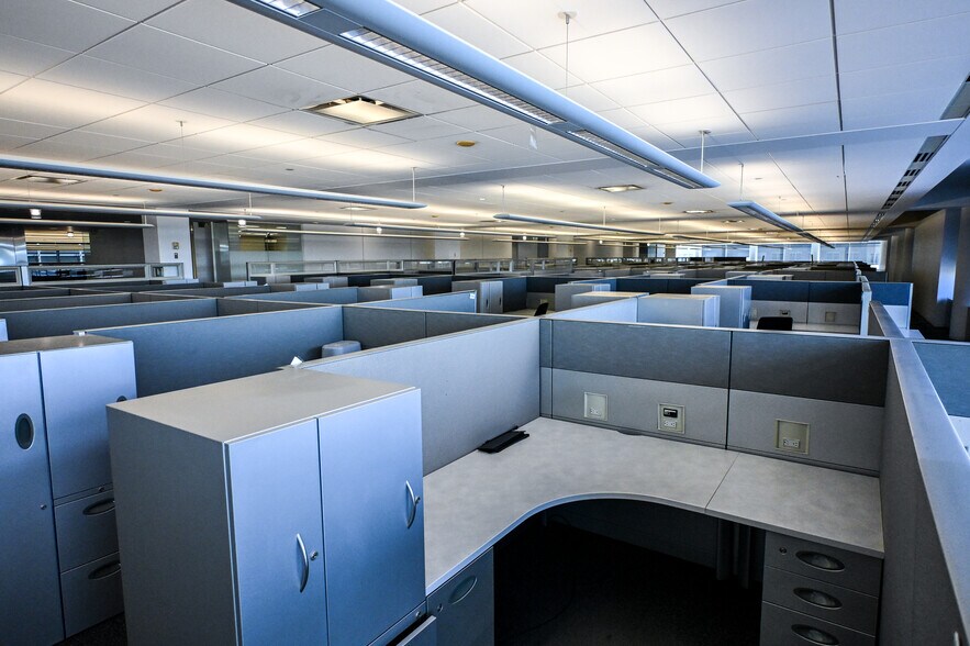 More Photos Of 800 Walnut St, Des Moines Office For Lease