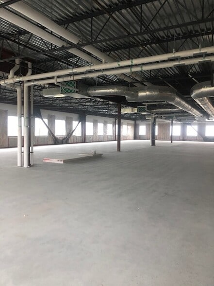 More Photos Of 2480 S Woodworth Loop, Palmer Medical For Lease