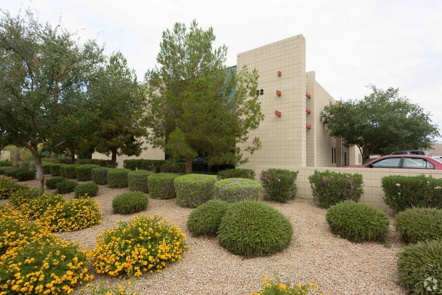 More Photos Of 1482 W Scott Ave, Gilbert Warehouse For Lease