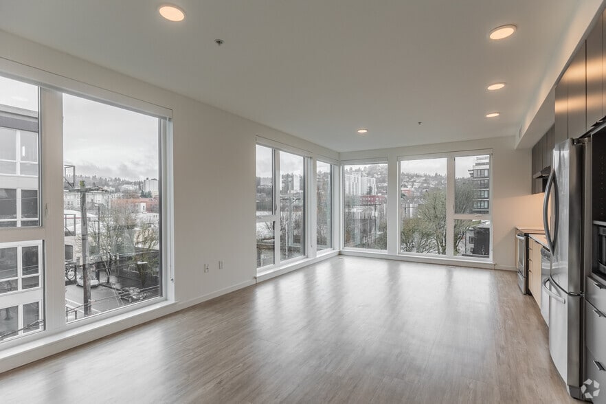 More Photos Of 1378 NW 18th Ave, Portland Apartments For Lease