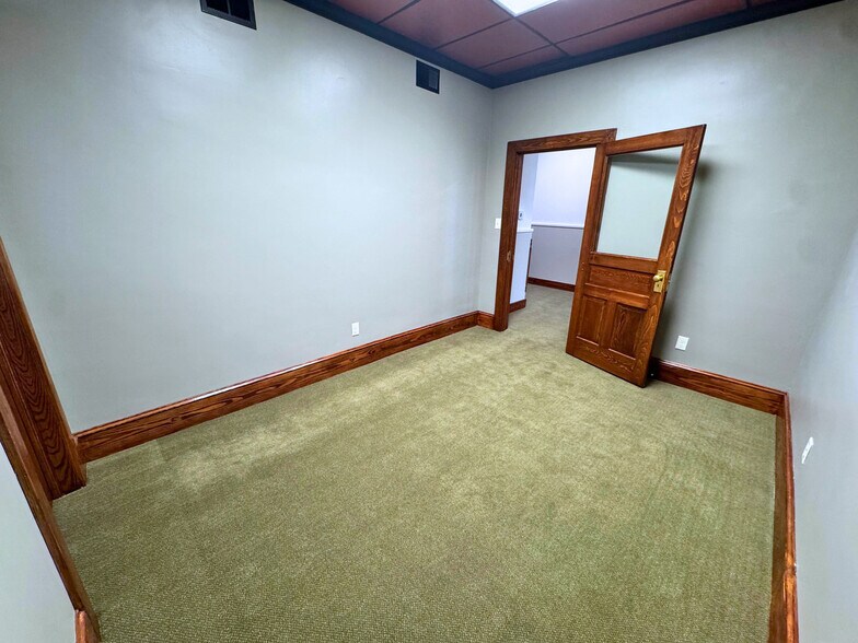 More Photos Of 31 N Federal St, Harrisonburg Coworking Space