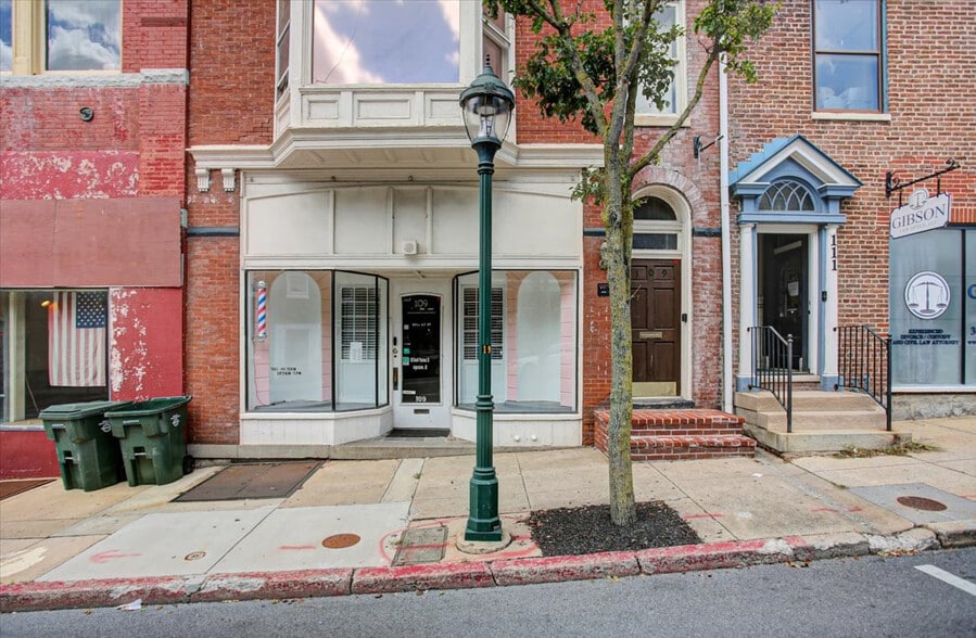 More Photos Of 109 N Potomac St, Hagerstown Storefront Retail Office For Lease