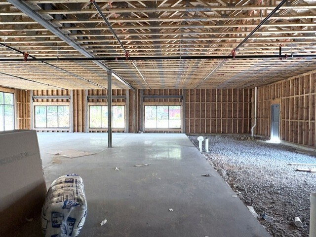 More Photos Of 1385 Hooksett Rd, Hooksett Light Manufacturing For Lease