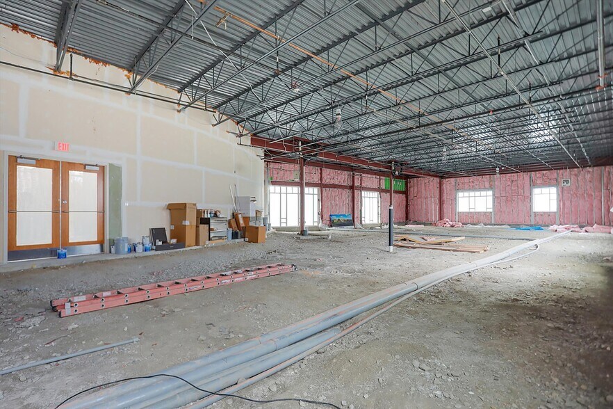 More Photos Of 1000 S US Highway 31, Greenwood Medical For Sale