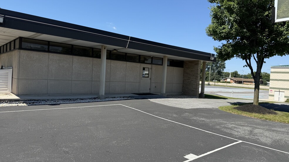 More Photos Of 1213 Old Slate Hill rd, Camp Hill Office For Lease