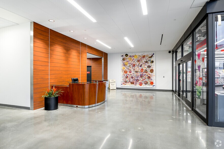 More Photos Of 1448 NW Market St, Seattle Office For Lease