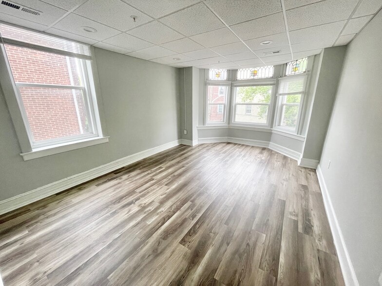 More Photos Of 611 Swede St, Norristown Apartments For Sale