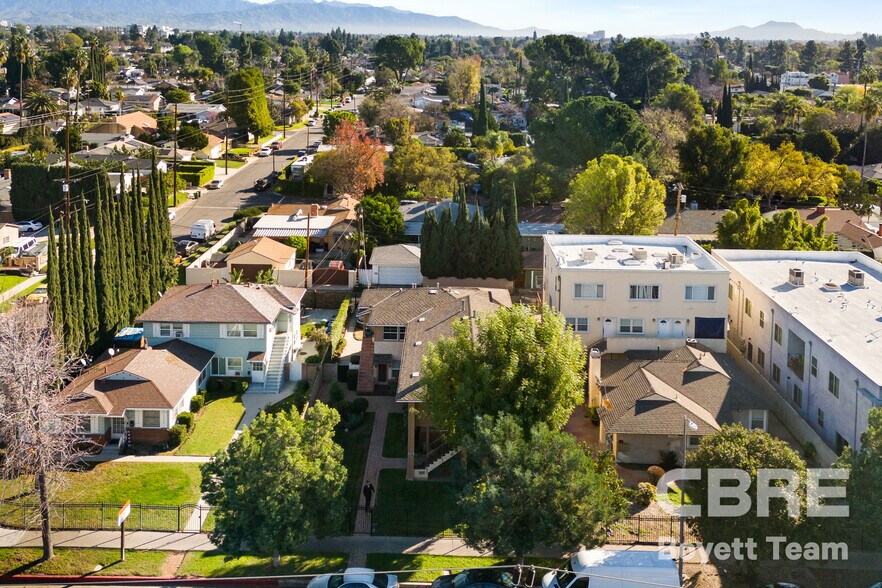 More Photos Of 6504 Woodley Ave, Van Nuys Apartments For Sale