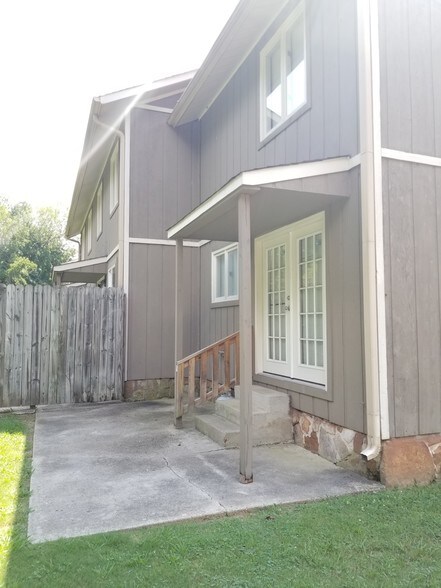 More Photos Of , Huntsville Multifamily For Sale