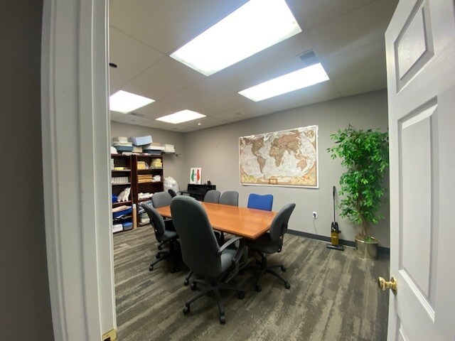 More Photos Of 10620 Bailey Rd, Cornelius Flex For Sale