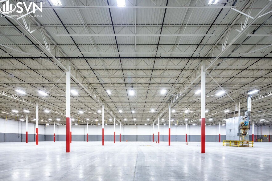 More Photos Of 2450 Palumbo Dr, Lexington Warehouse For Lease