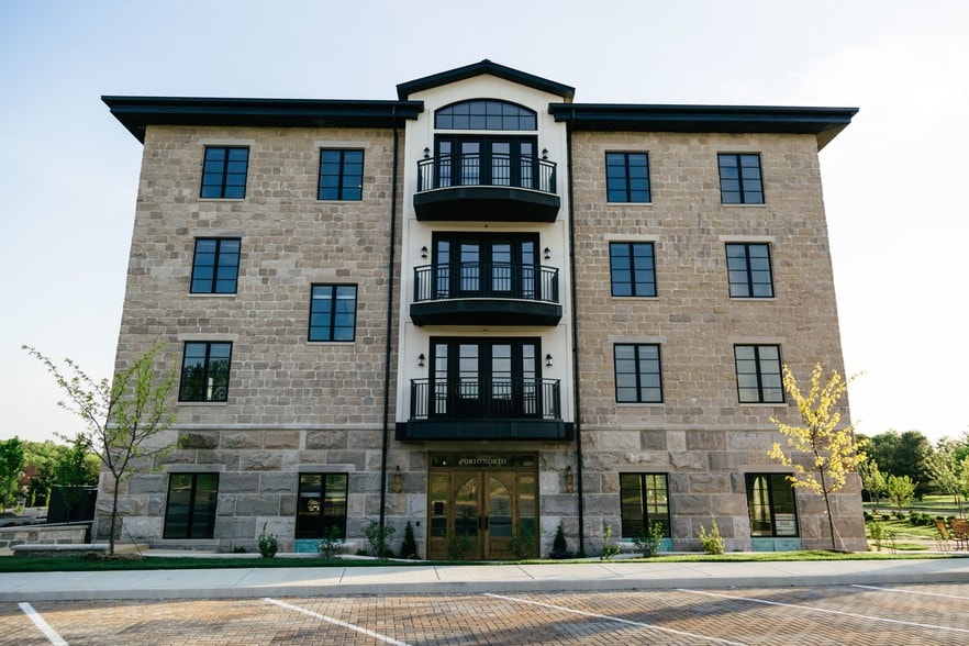 More Photos Of 3105 S Sare Rd, Bloomington Apartments For Lease