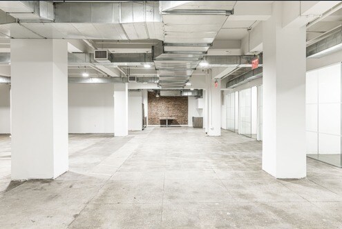 More Photos Of 330 Seventh Ave, New York Office For Lease