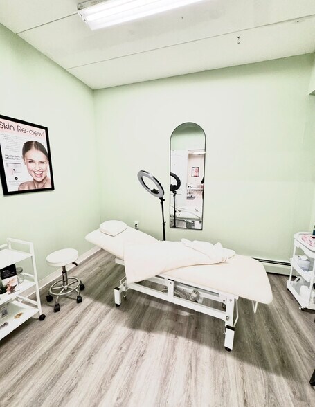 More Photos Of 83-85 Power Rd, Pawtucket Office For Sale