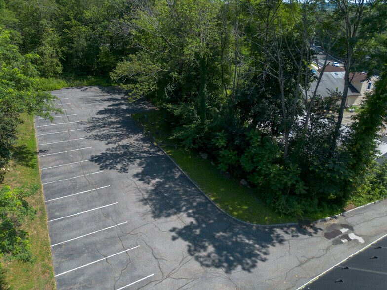 More Photos Of 185 State Route 183, Stanhope Medical For Sale