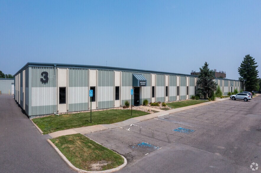 More Photos Of 7000 Broadway, Denver Unknown For Lease