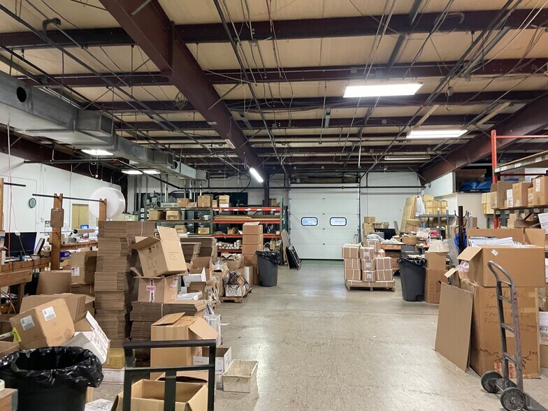 More Photos Of 50 Miry Brook Rd, Danbury Warehouse For Sale