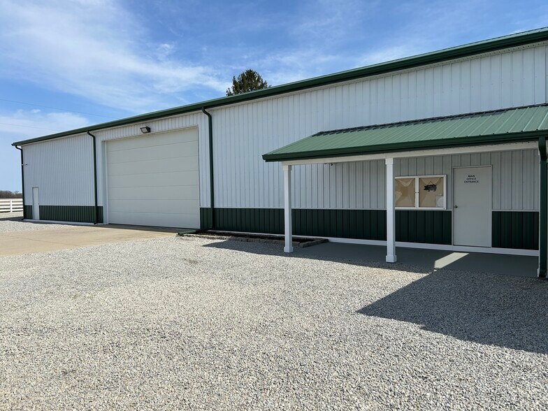 More Photos Of 7754 S State Route 73, Wilmington Flex For Lease