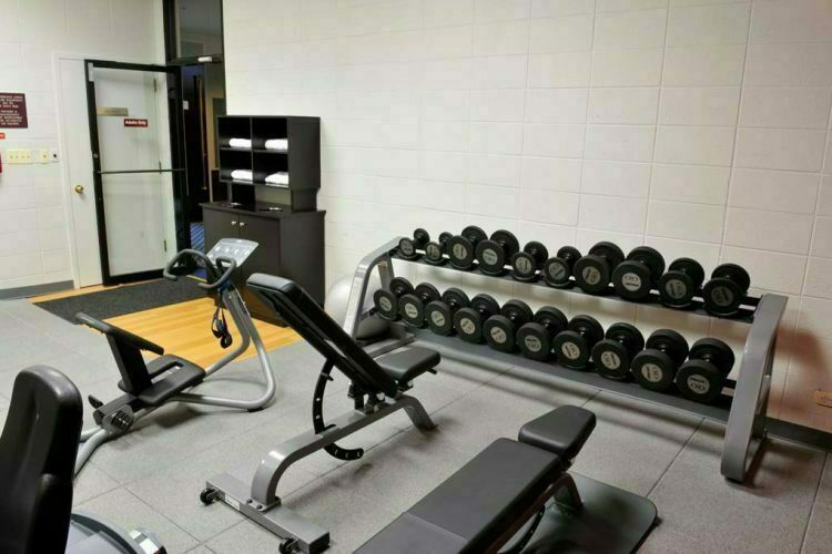 More Photos Of 28100 Franklin Rd, Southfield Hotel For Sale