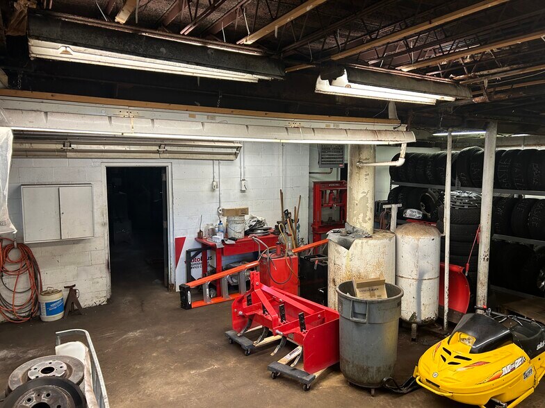 More Photos Of 1434 Ridge Rd, Webster Auto Repair For Sale