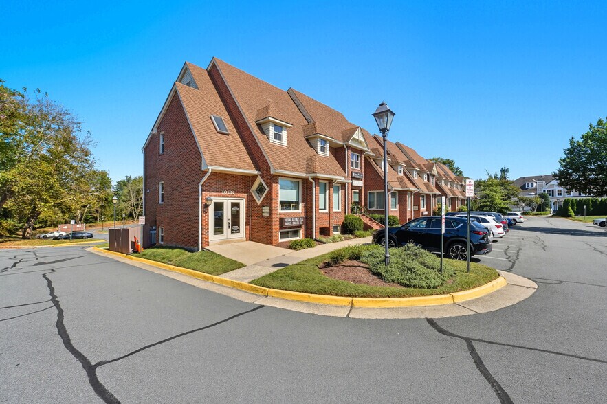 More Photos Of 10130-10134 Colvin Run Rd, Great Falls Medical For Sale
