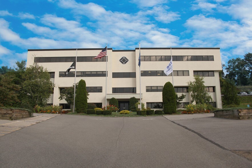 More Photos Of 1000 Park Dr, Lawrence Office For Lease