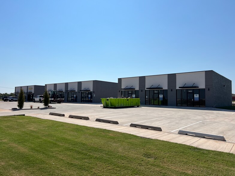 More Photos Of 2922 SE 89th St, Oklahoma City Unknown For Lease