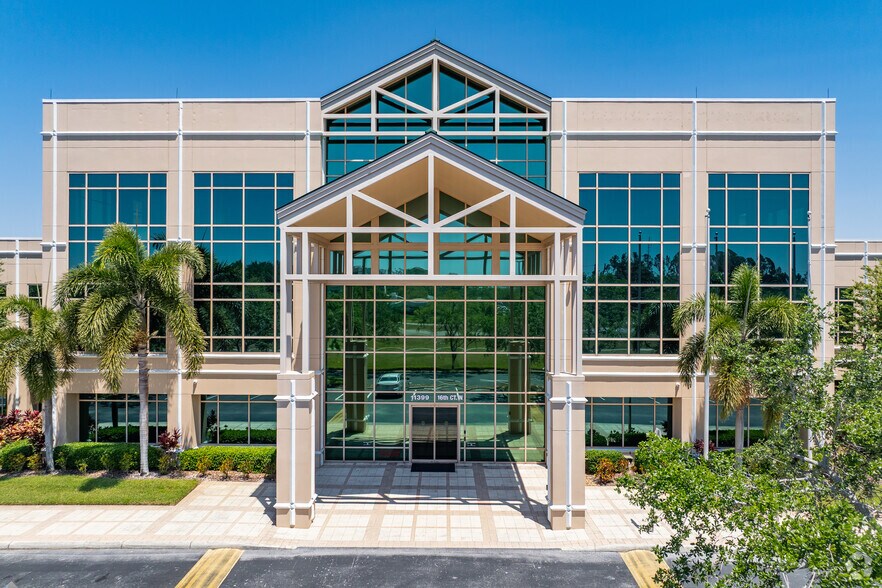 More Photos Of 11399 16th Ct N, Saint Petersburg Office For Lease