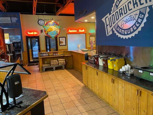 More Photos Of 3315 10th Ave S, Great Falls Restaurant For Sale