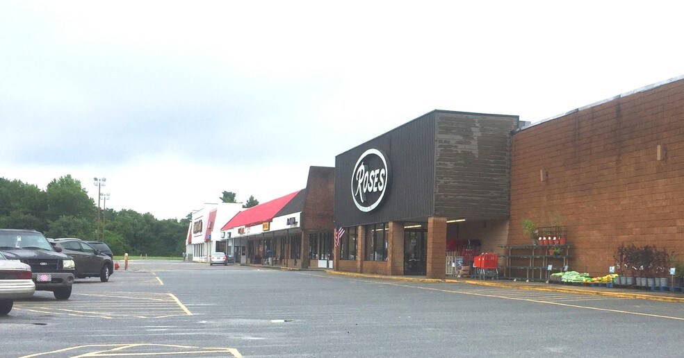 More Photos Of 336-368 US Highway 64 E, Plymouth Storefront For Lease
