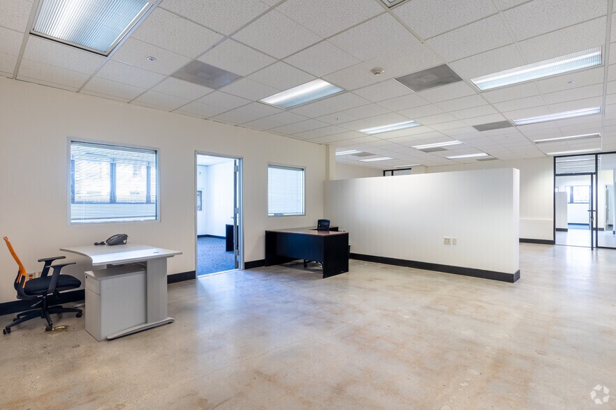 1149 N Gower St, Los Angeles, CA 90038 Office For Lease