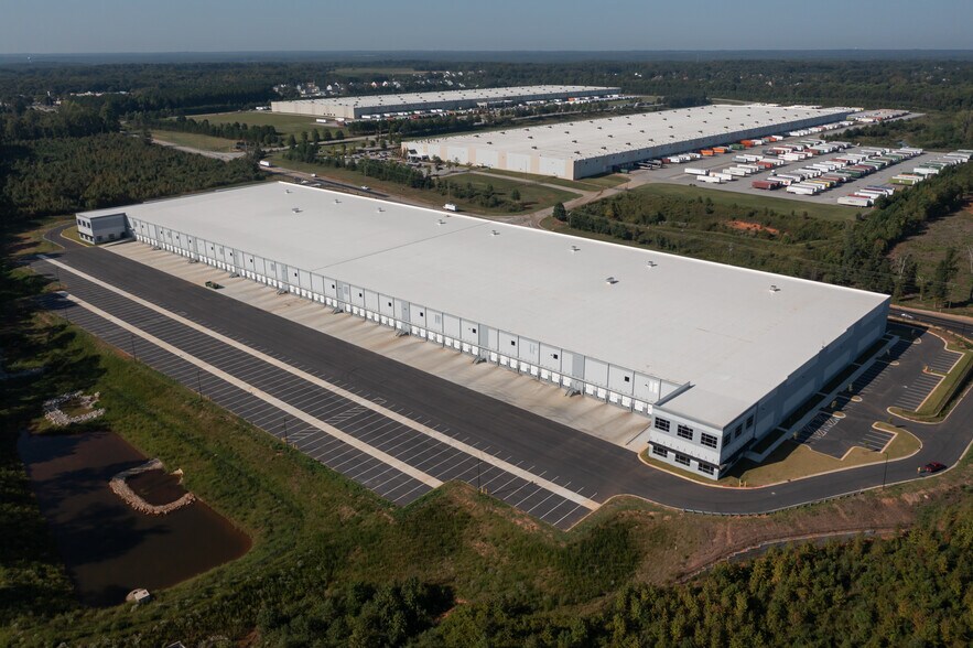 More Photos Of 2475 Hwy 155, Locust Grove Distribution For Lease