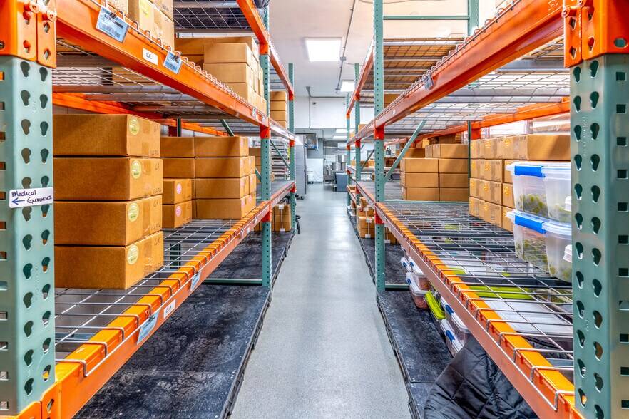 More Photos Of 711 W 8th St, Pueblo Manufacturing For Sale